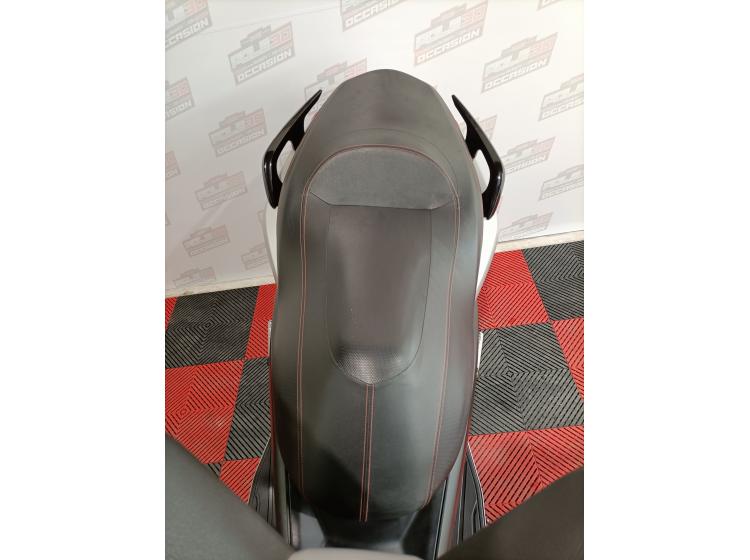 YAMAHA X-MAX 125