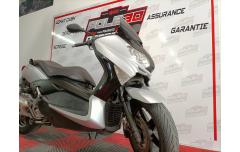 YAMAHA X-MAX 125