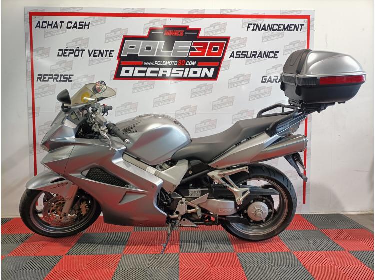 HONDA VFR 800 VTEC