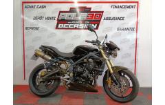 TRIUMPH STREET TRIPLE 675