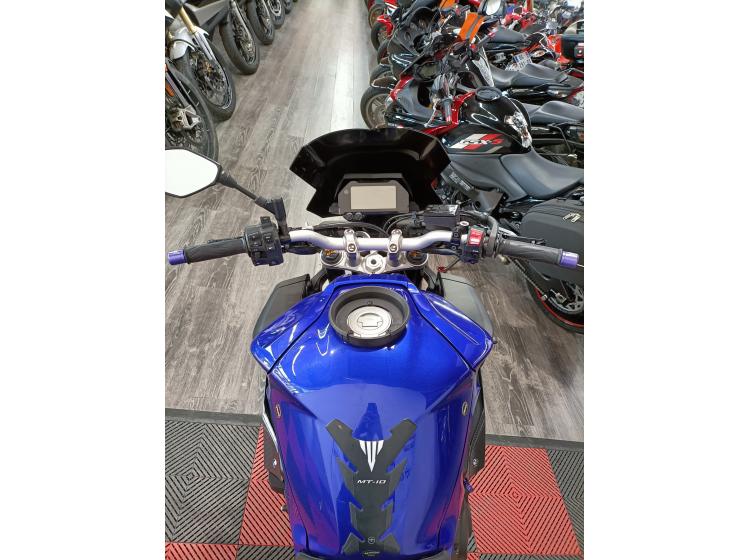 YAMAHA MT-10 (172€/mois*) (garantie 1 an)
