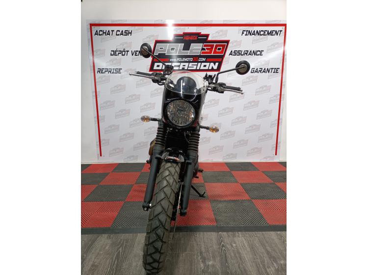 TRIUMPH STREET SCRAMBLER 900 (183€/ mois*)