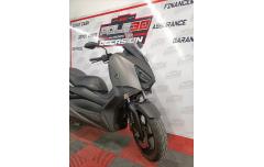 YAMAHA XMAX 300