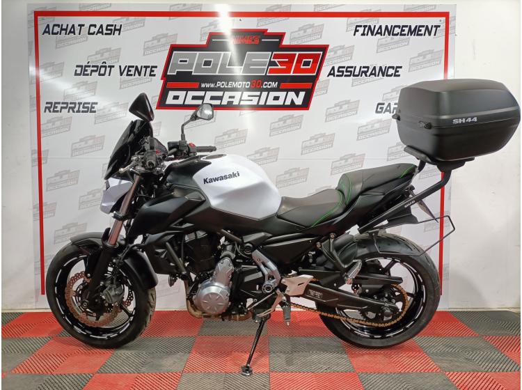 KAWASAKI Z 650 (47.5CV) (145€/mois*) (garantie 1 an)