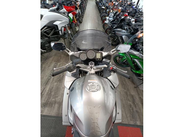 YAMAHA FJR 1300