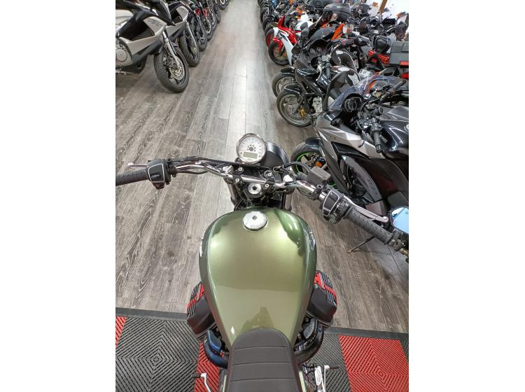 MOTO GUZZI V9 ROAMER