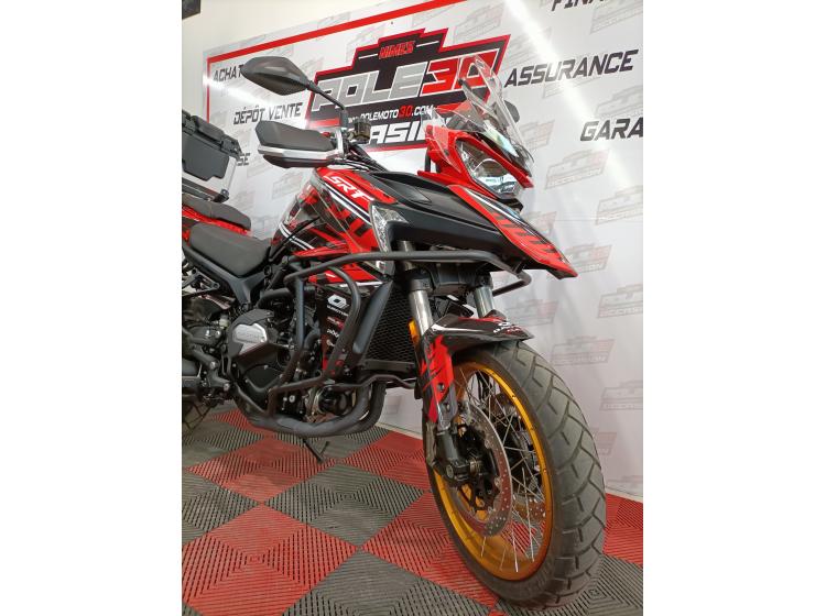 QJ MOTOR SRT 800 SX (145€/mois*) (garantie constructeur)