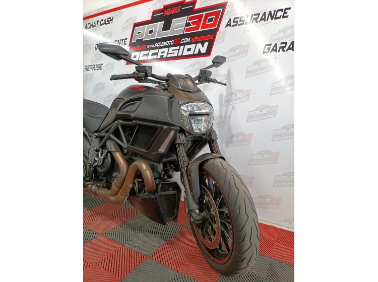 DUCATI DIAVEL DARK