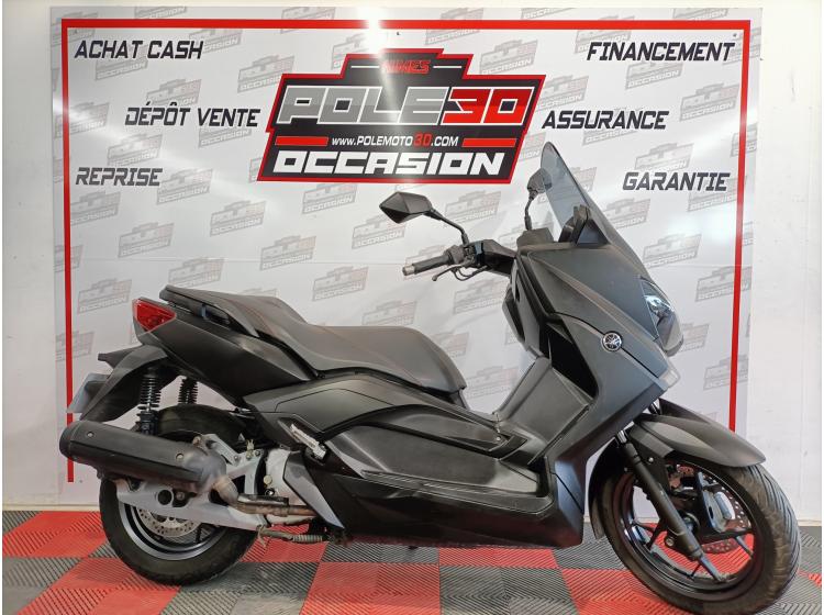 YAMAHA X-MAX 125