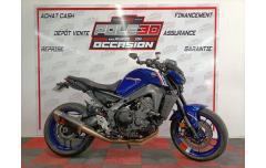 YAMAHA MT-09 (186€/mois*) (garantie 1 an)