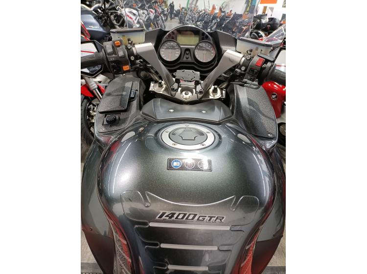 KAWASAKI GTR 1400 (230€/MOIS*) GTIE 12 MOIS