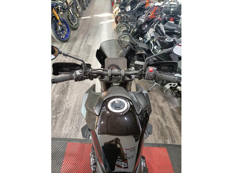 SUZUKI GSX-8S (149€/mois*) (garantie constructeur)