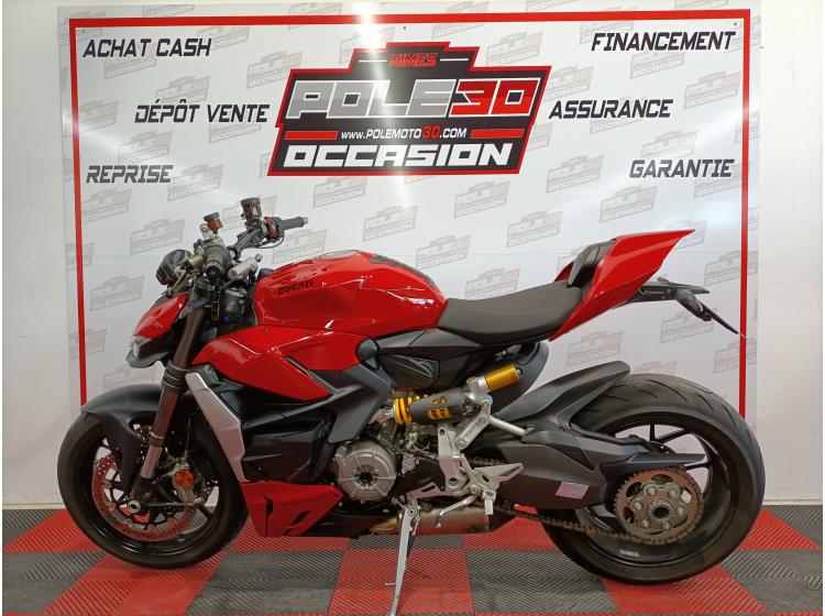 DUCATI STREETFIGHTER V2