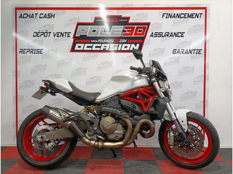 DUCATI MONSTER 821 (148€/mois*) (garantie 1 an )