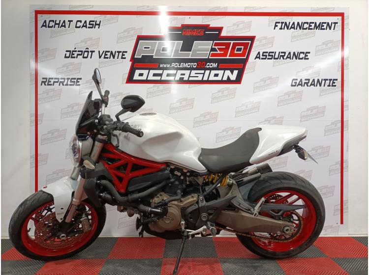 DUCATI MONSTER 821 (148€/mois*) (garantie 1 an )