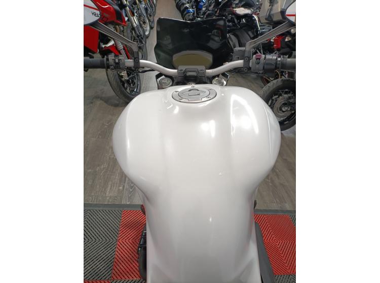 DUCATI MONSTER 821 (148€/mois*) (garantie 1 an )