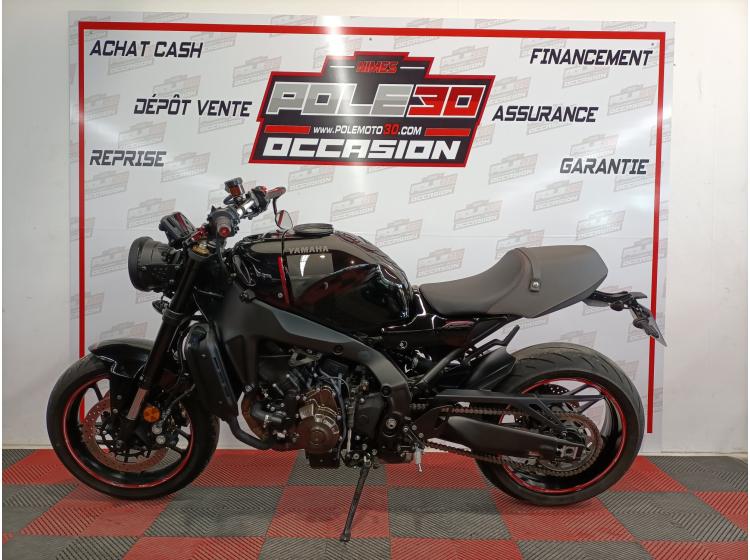 YAMAHA XSR 900