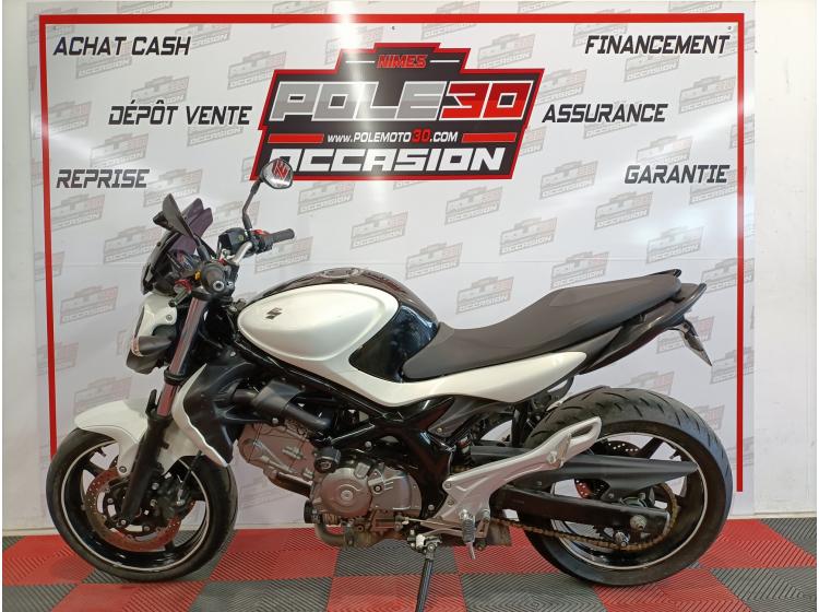 SUZUKI GLADIUS 650